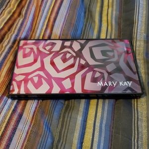 Mary Kay pallete